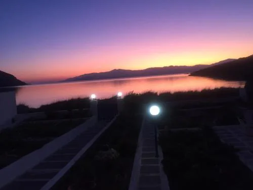 Sunrise view house