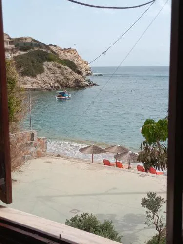 ANATOLI 1 BEACH APARTMET Ligaria