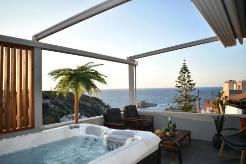 D&A Luxury suite with private Jacuzzi