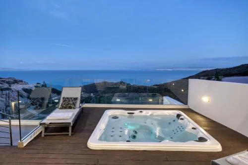 Deep Blue Luxury Villa Theseus - Private Jacuzzi - Sea View