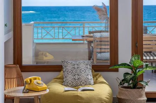 Diamanti Residence Beachfront Yellow apt-Ligaria