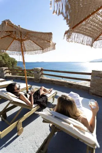 Apaggio luxury villa