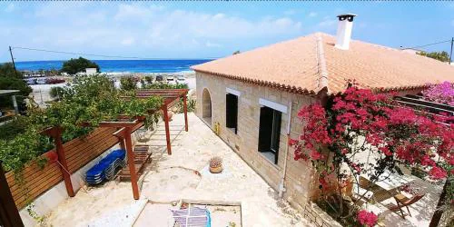 "Spiti Kolet", magnifique villa en bord de plage