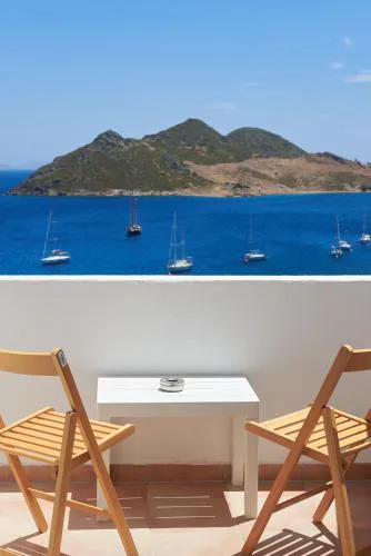HOTEL ATHINA