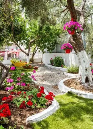Ianos Apartments