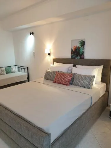 V-Suites