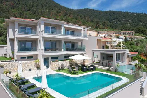FINIKAS LUXURY SUITES Thassos Golden Beach