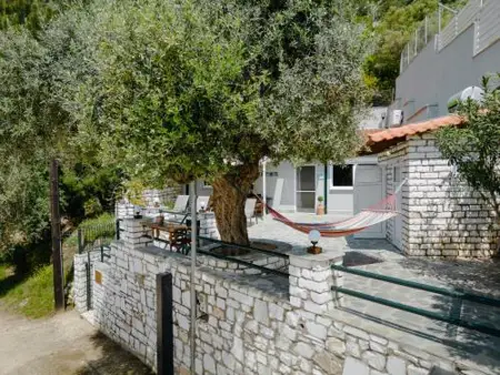 Kritamos Luxury Apartment