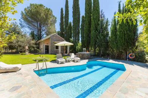 Petrinos Cottage