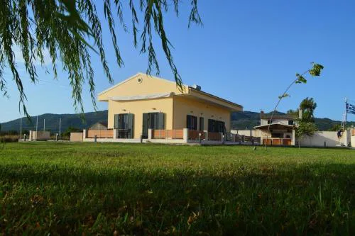 Issos House