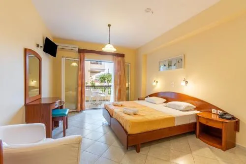 Kosmos Hotel St3 in Agios Stefanos