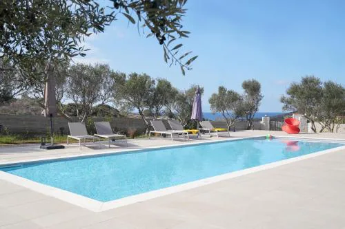 Niki Luxury Suites