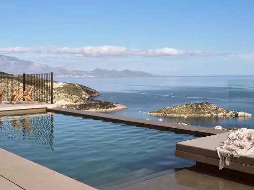 Verdante Villas
