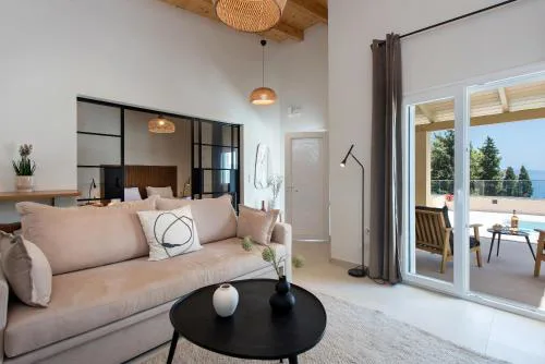 Okeanos Villa by Anita Holiday Homes