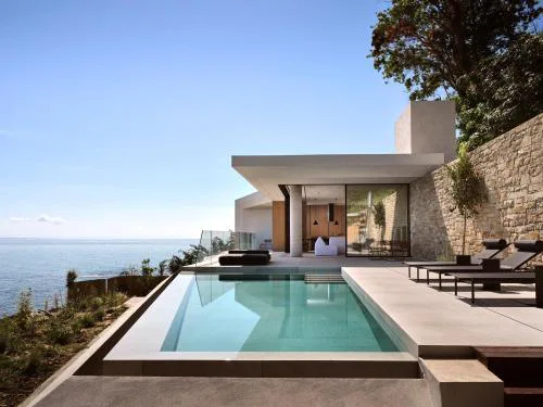 Opsis villas, A beachfront & architectural retreat