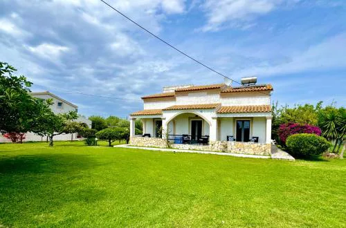 Sungate Villas