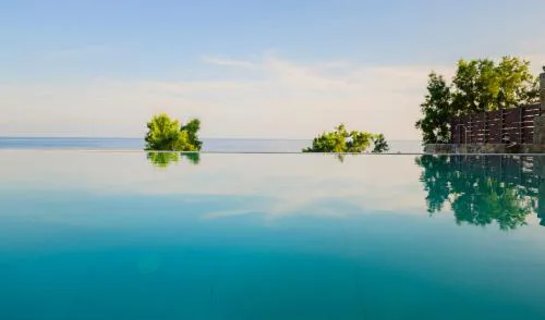 Grand Bleu Villa