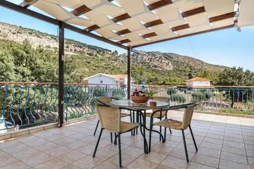 Spyros apartment