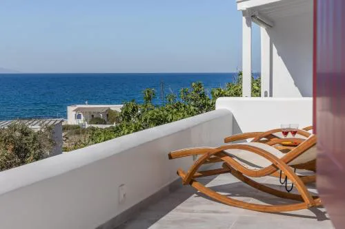Glaucus Summer House sea view