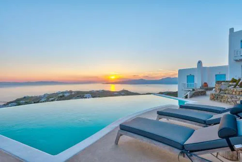 Mermaid Luxury Villas - Aquata Private pool
