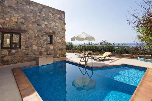 Meliti Sunset View & Private Pool Villa 20 min from Elafonissi