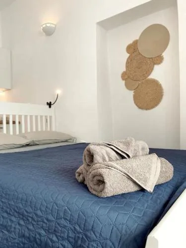 Artemonas Beige Escape