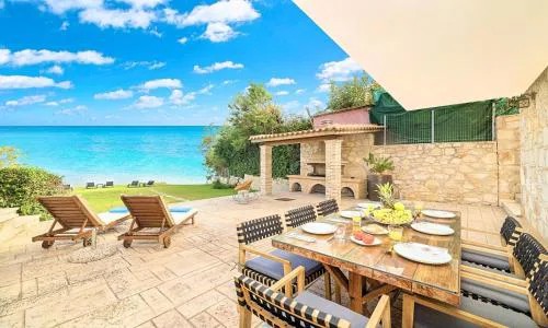 Psarou Beach House