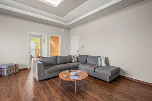 Stefanos 3BDR apt by Hospi Living