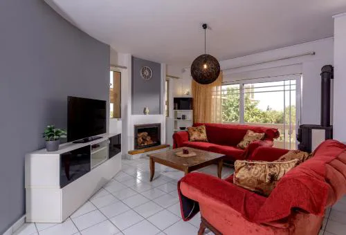 Villa Anna Nina in Gouves - 3BD Retreat - Sleeps 8