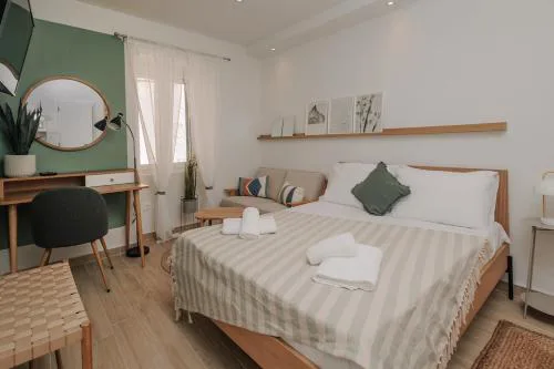 Retro Corfiot Mini Suite at Old Town!