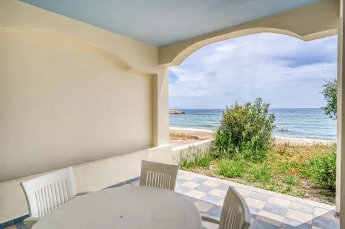 Popy's Beach House A1