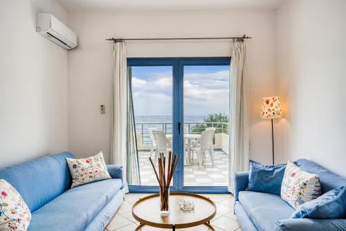 Popy's Beach House B1