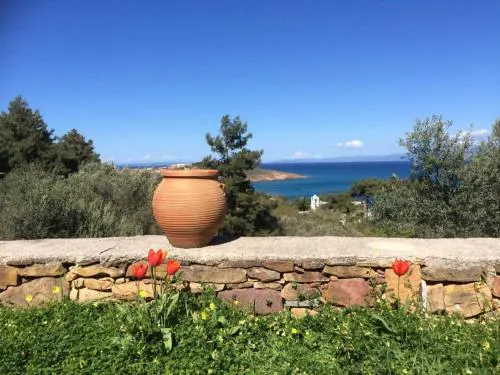 Holiday Home Charmante Villa mit Meerblick - 300m- vom Strand entfernt by Interhome