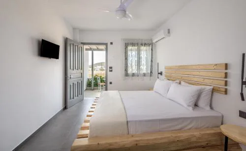 Amelia Deluxe Rooms