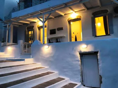 Milos Heritage Home 1883