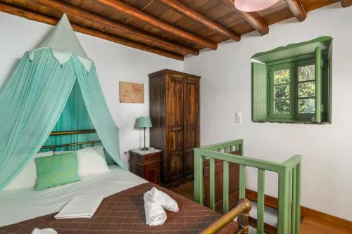 Traditional Village Loft, Plaka Milos