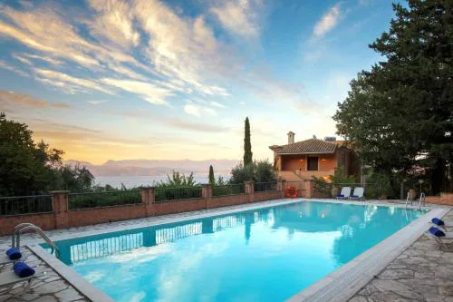 Villa Kalliopi by Villa Plus