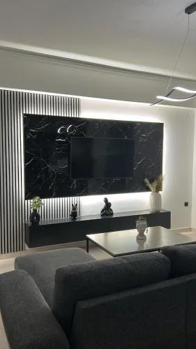 Cleo Luxury Suites
