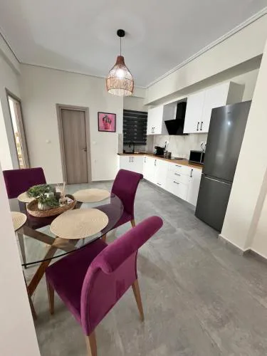 Feels Like Home 2 - Agrinio Suites
