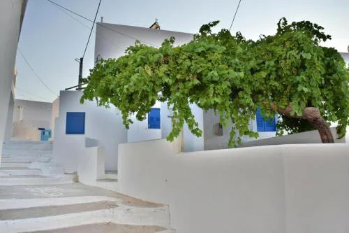 Anatoli Rooms