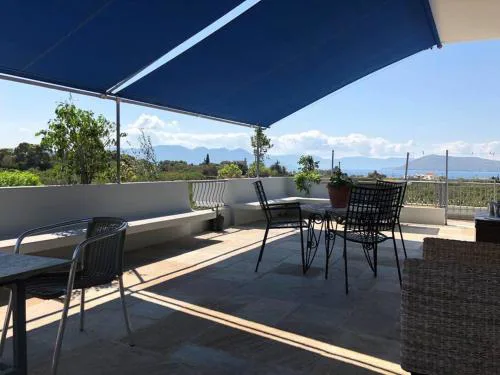 3 bedroom apartment, balcony, great view, full AC