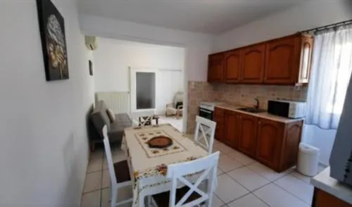 Aegina house1