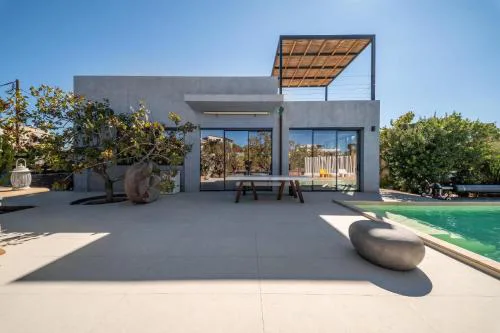 Villa Faros