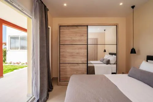 K-Hill Suites
