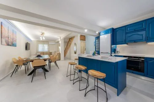 Yiasemi Maison