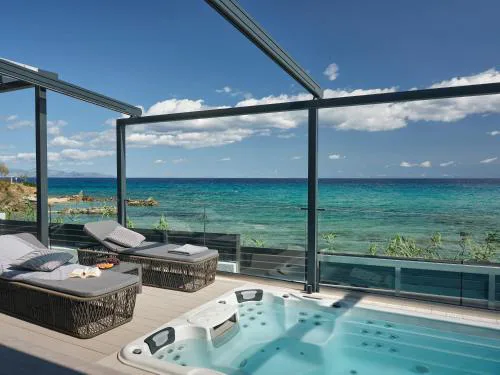 Blue View Villa - Coastal Elegance with Swim Spa, by ZanteWize
