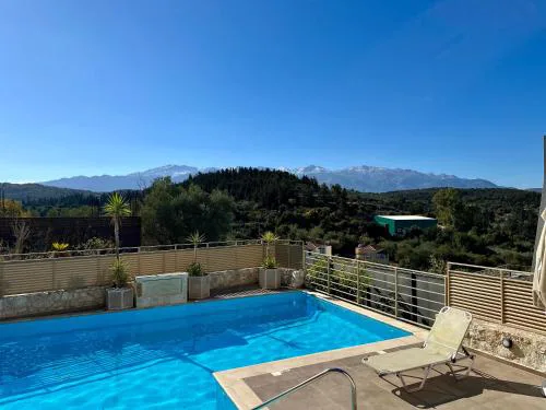 Aegean View Villa, 2-min Drive to Almyrida Beach