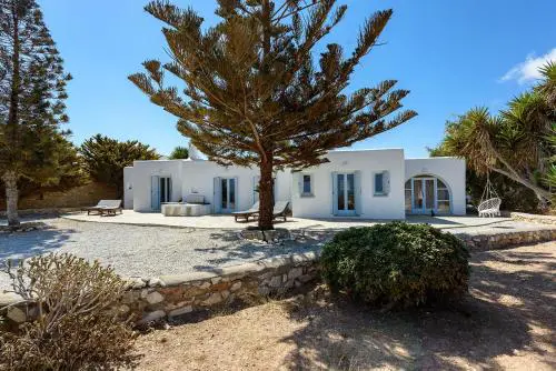 Divers Cycladic House Paros