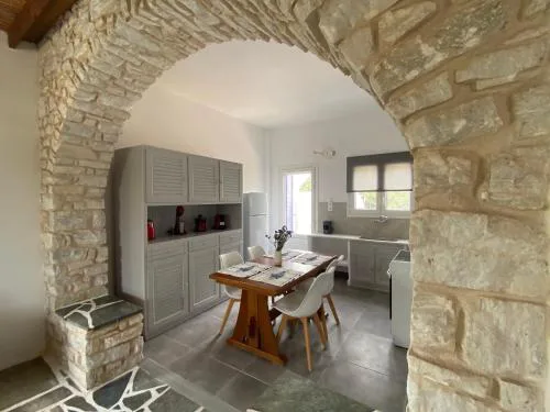 Villa Ambelas - Traditional House