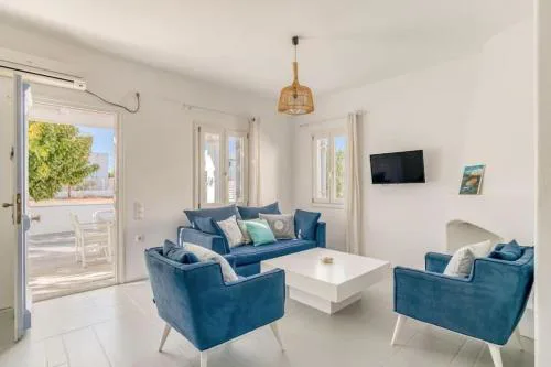 Villa Asterias - Cycladic house close to the beach